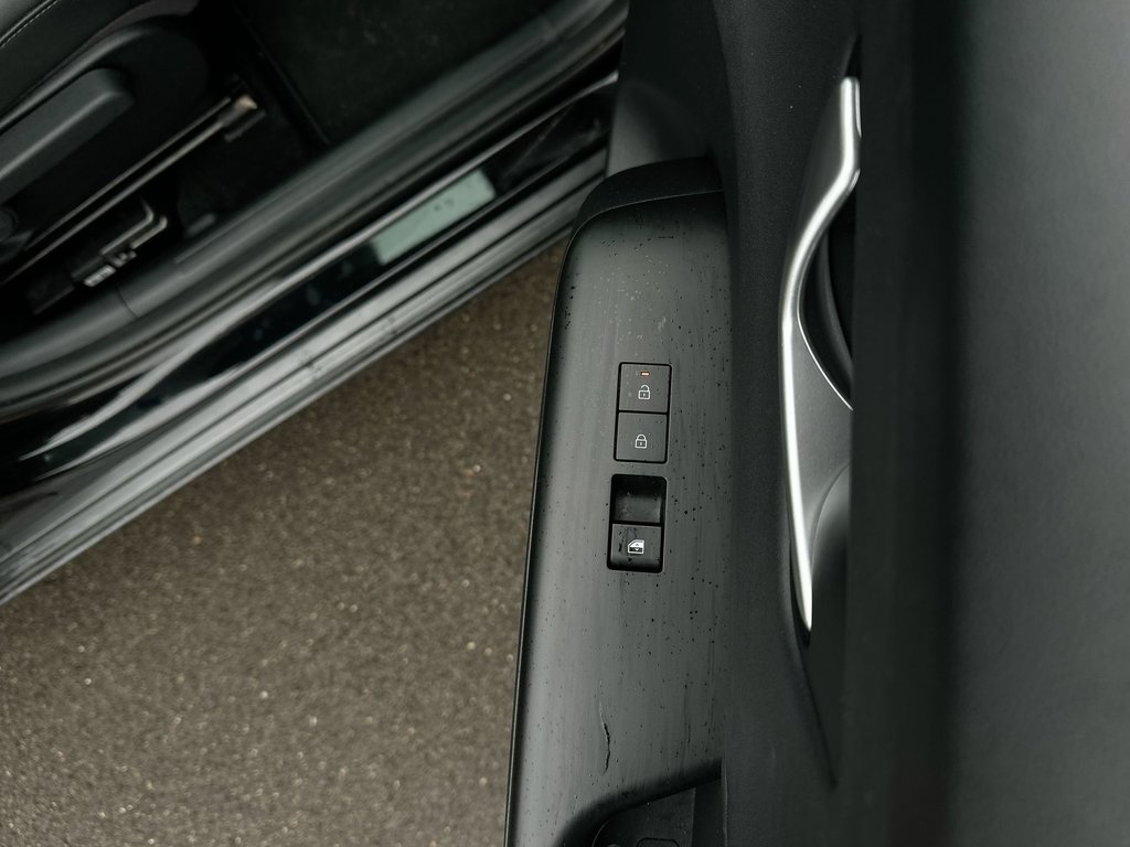 2025 Hyundai Kona Preferred Trend | Lthr | Roof | Warranty to 2030 in Saint John, New Brunswick - 46 - w1024h768px