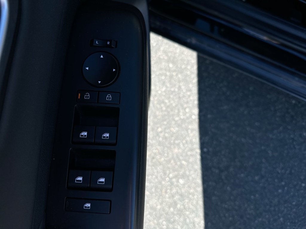 2025 Hyundai Kona Preferred Trend | Lthr | Roof | Warranty to 2030 in Saint John, New Brunswick - 15 - w1024h768px