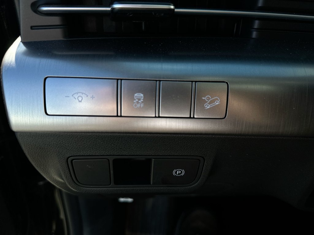 2025 Hyundai Kona Preferred Trend | Lthr | Roof | Warranty to 2030 in Saint John, New Brunswick - 22 - w1024h768px