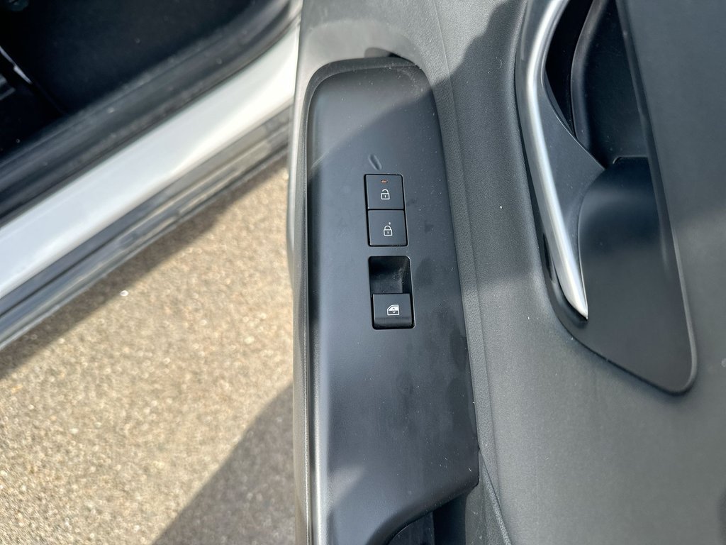 2025 Hyundai Kona Preferred Trend | Lthr | Roof | Warranty to 2030 in Saint John, New Brunswick - 46 - w1024h768px