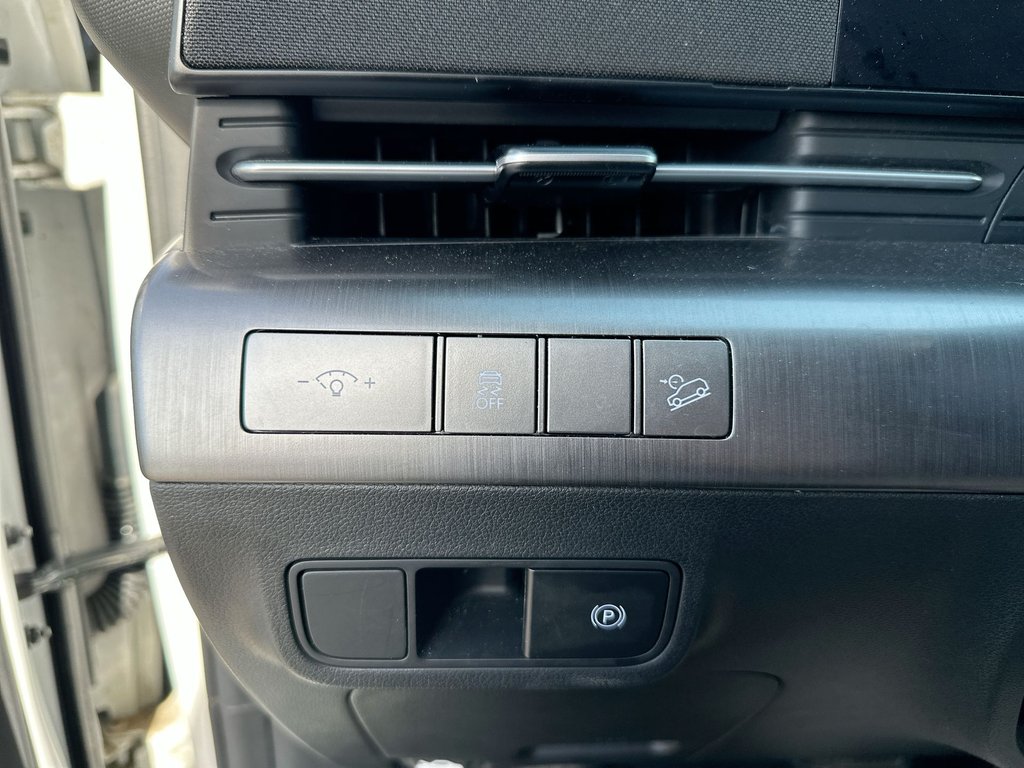 2025 Hyundai Kona Preferred Trend | Lthr | Roof | Warranty to 2030 in Saint John, New Brunswick - 22 - w1024h768px