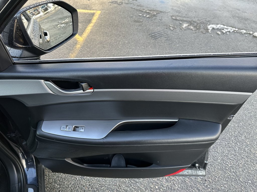 Hyundai Palisade Urban | Roof | HtdSeat | Lthr | Warranty to 2028 2023 à Saint John, Nouveau-Brunswick - 46 - w1024h768px