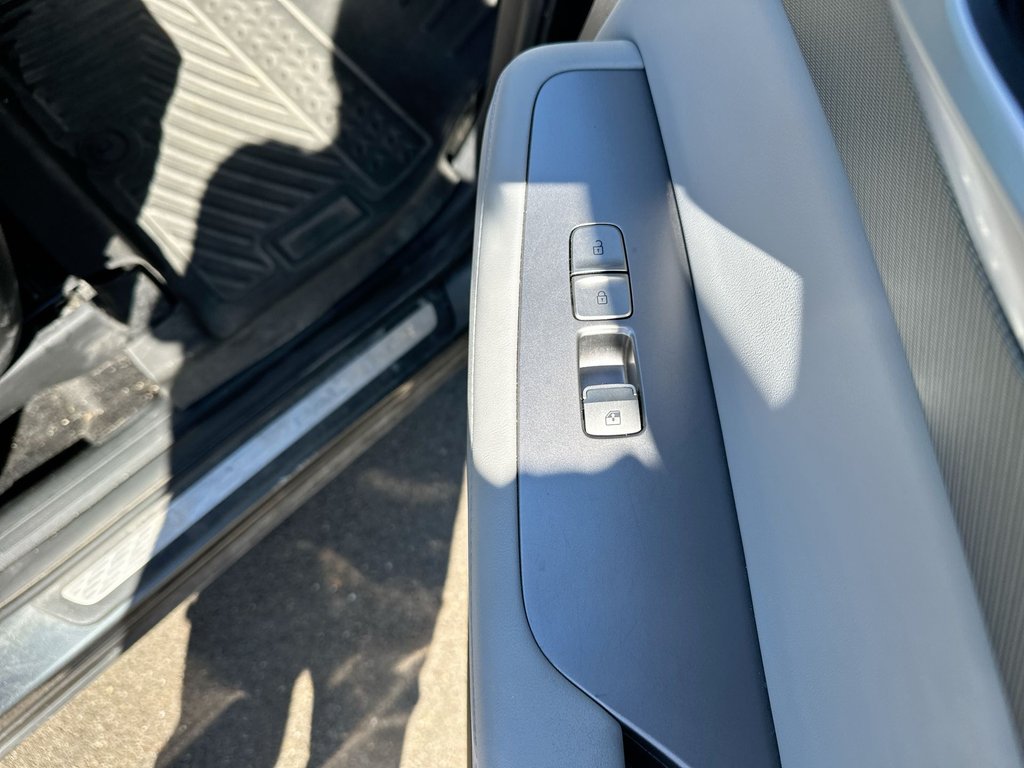 2023 Hyundai Palisade in Antigonish, Nova Scotia - 46 - w1024h768px