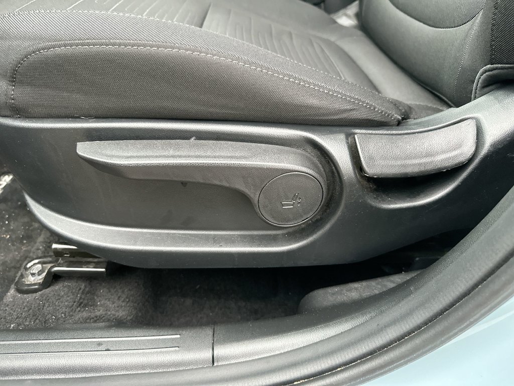 2025 Hyundai Santa Cruz in Antigonish, Nova Scotia - 14 - w1024h768px