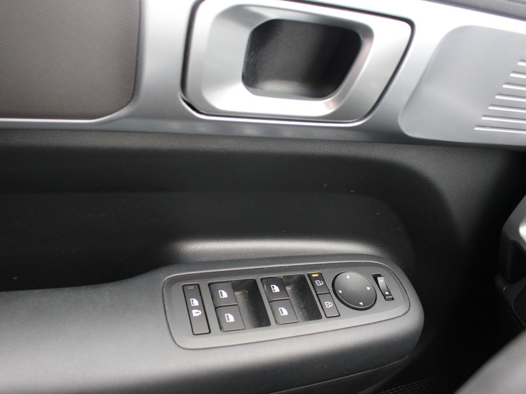 2024 Hyundai Santa Fe Hybrid Preferred | HtdSeats | Cam | Warranty to 2032 in Saint John, New Brunswick - 31 - w1024h768px