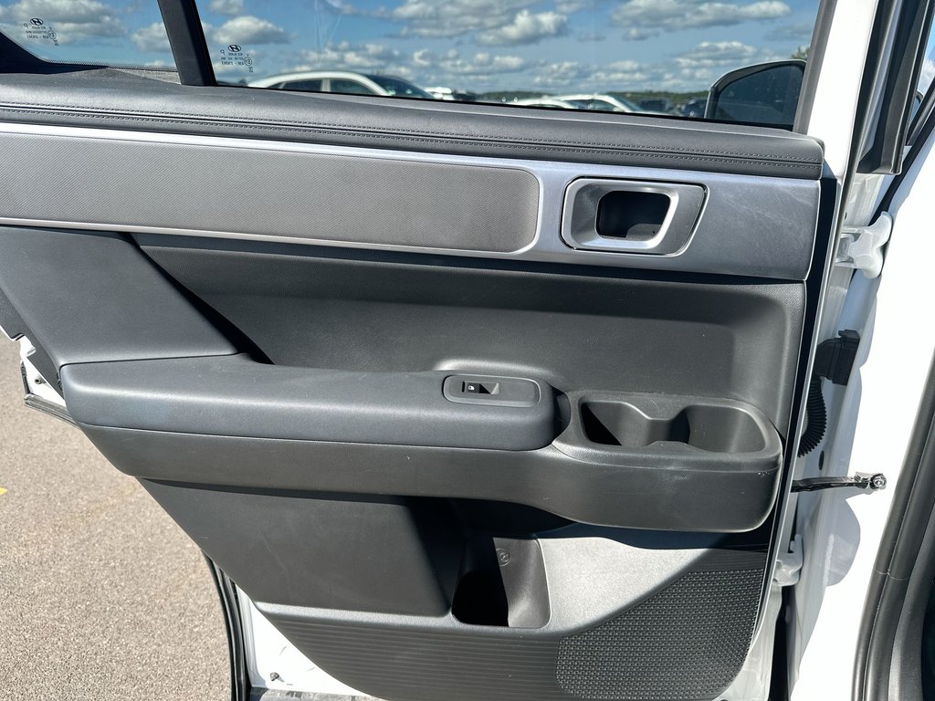 2026 Hyundai Santa Fe Hybrid Preferred | 7 Sts | Htd Whl | Warranty to 2034 in Saint John, New Brunswick - 35 - w1024h768px