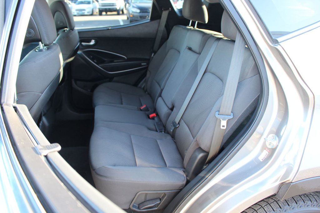 2014  Santa Fe Sport Premium | Htd Seats | Bluetooth | Aux | Pwr Seat in Saint John, New Brunswick - 21 - w1024h768px