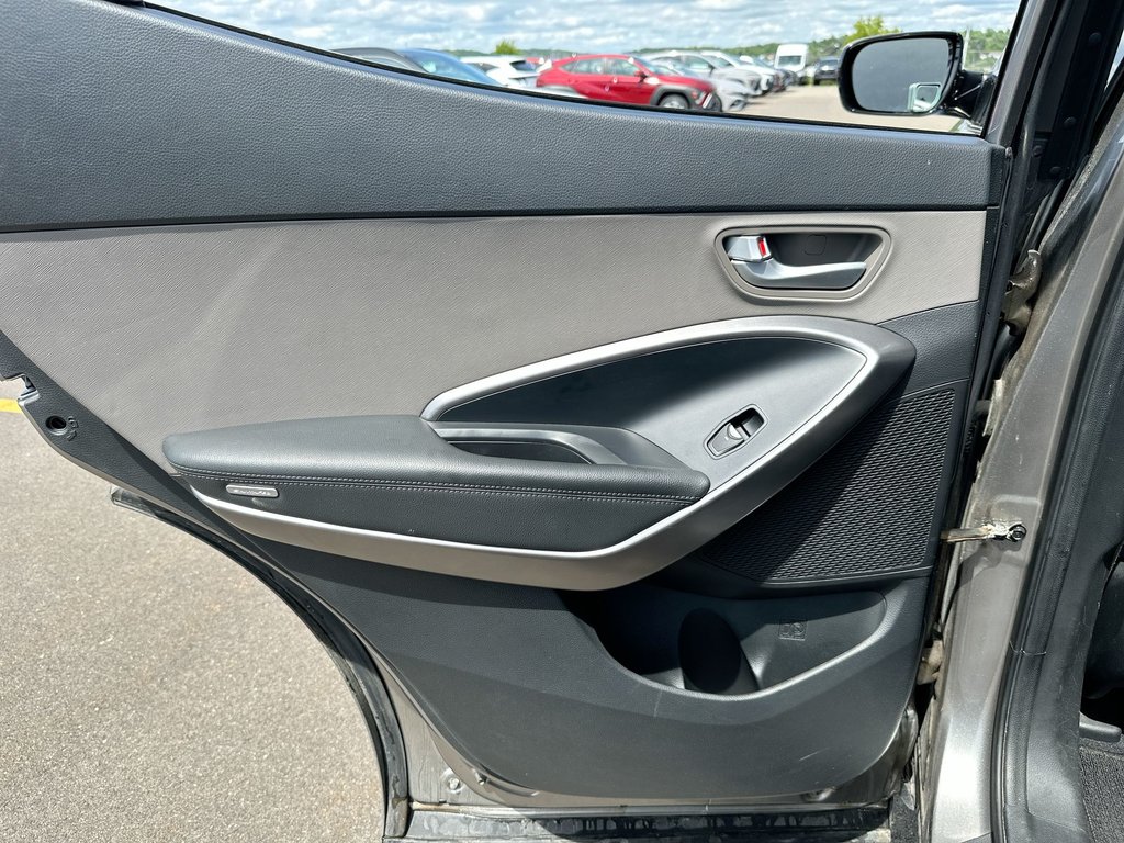 Hyundai Santa Fe Sport HtdSeats | Aux | Bluetooth | Keyless | A/C 2017 à Saint John, Nouveau-Brunswick - 35 - w1024h768px