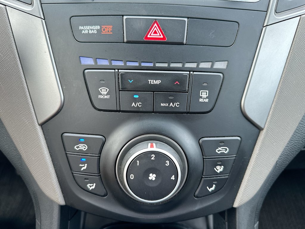 Hyundai Santa Fe Sport HtdSeats | Aux | Bluetooth | Keyless | A/C 2017 à Saint John, Nouveau-Brunswick - 27 - w1024h768px
