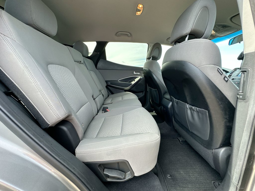 Hyundai Santa Fe Sport HtdSeats | Aux | Bluetooth | Keyless | A/C 2017 à Saint John, Nouveau-Brunswick - 40 - w1024h768px