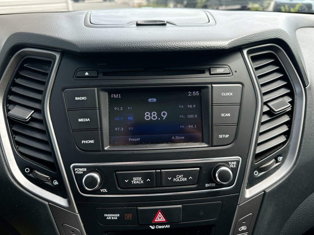 2017 Hyundai Santa Fe Sport SE | Roof | HtdWhl | Keyless | Bluetooth | USB in Saint John, New Brunswick - 25 - w1024h768px