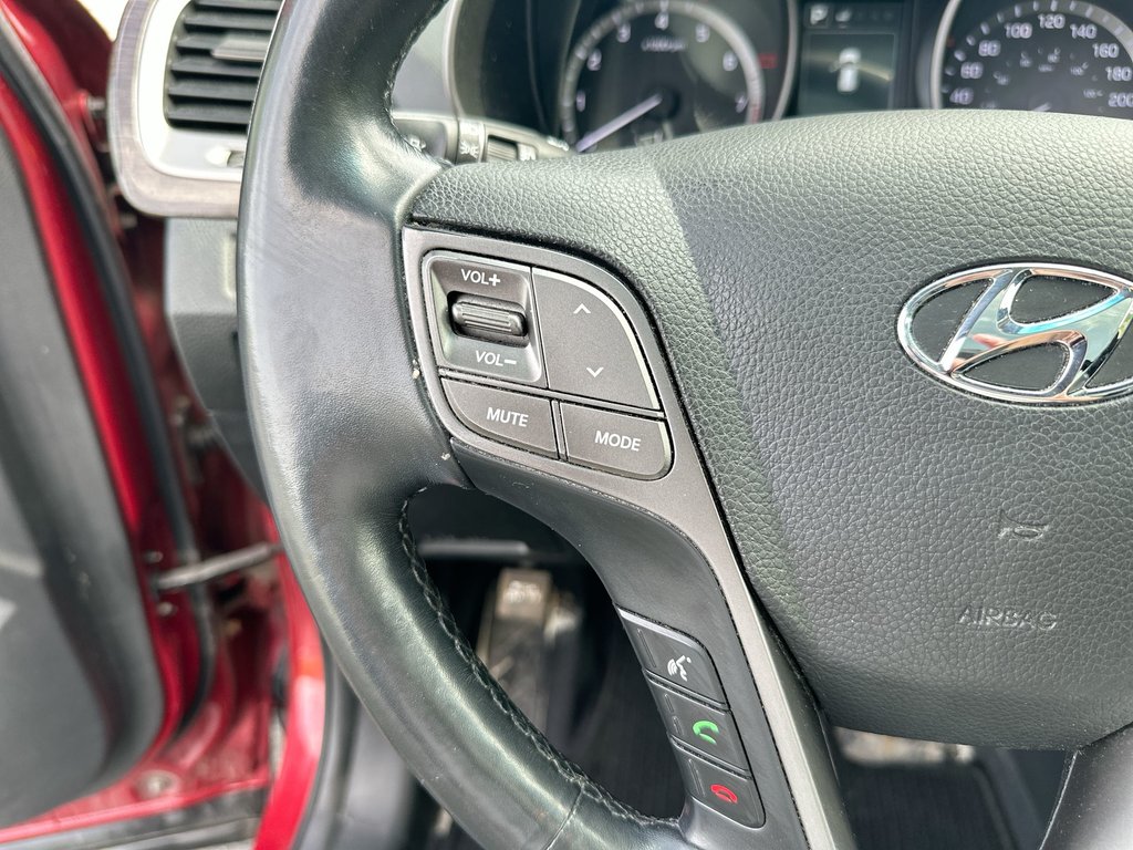 2017 Hyundai Santa Fe Sport SE | Roof | HtdWhl | Keyless | Bluetooth | USB in Saint John, New Brunswick - 20 - w1024h768px