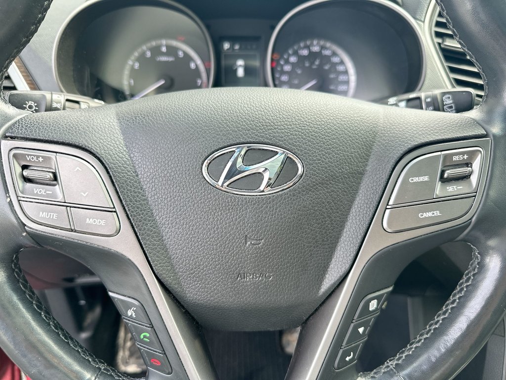 2017 Hyundai Santa Fe Sport SE | Roof | HtdWhl | Keyless | Bluetooth | USB in Saint John, New Brunswick - 18 - w1024h768px