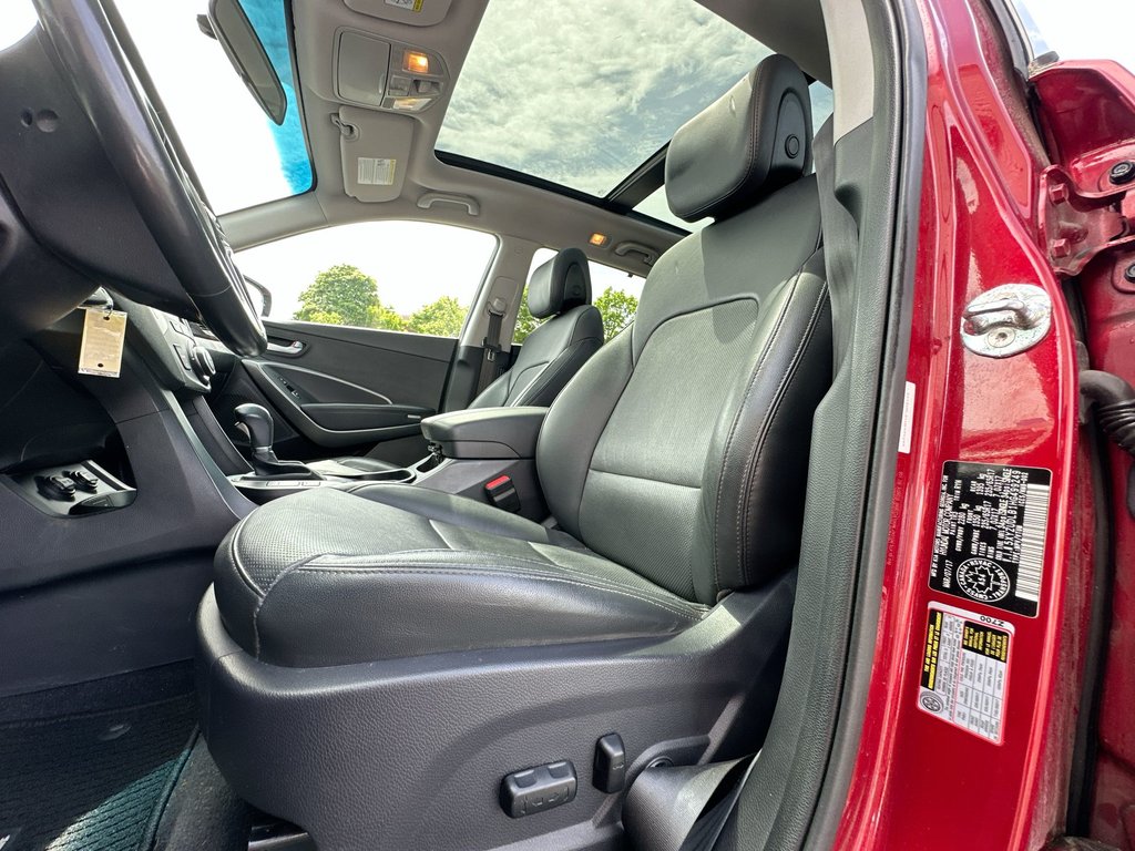 2017 Hyundai Santa Fe Sport SE | Roof | HtdWhl | Keyless | Bluetooth | USB in Saint John, New Brunswick - 14 - w1024h768px
