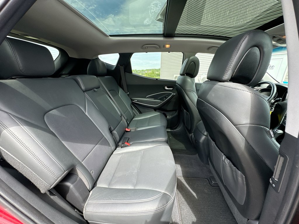 2017 Hyundai Santa Fe Sport SE | Roof | HtdWhl | Keyless | Bluetooth | USB in Saint John, New Brunswick - 39 - w1024h768px