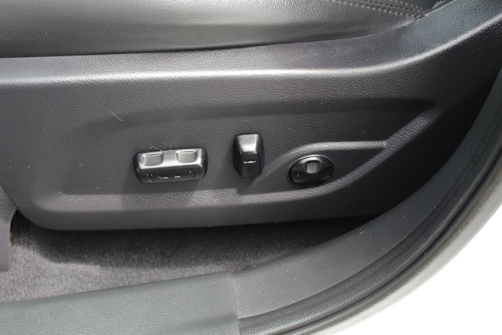 2018 Hyundai Santa Fe Sport SE | Leather | SunRoof | HtdSeats | Cam | Aux in Saint John, New Brunswick - 13 - w1024h768px