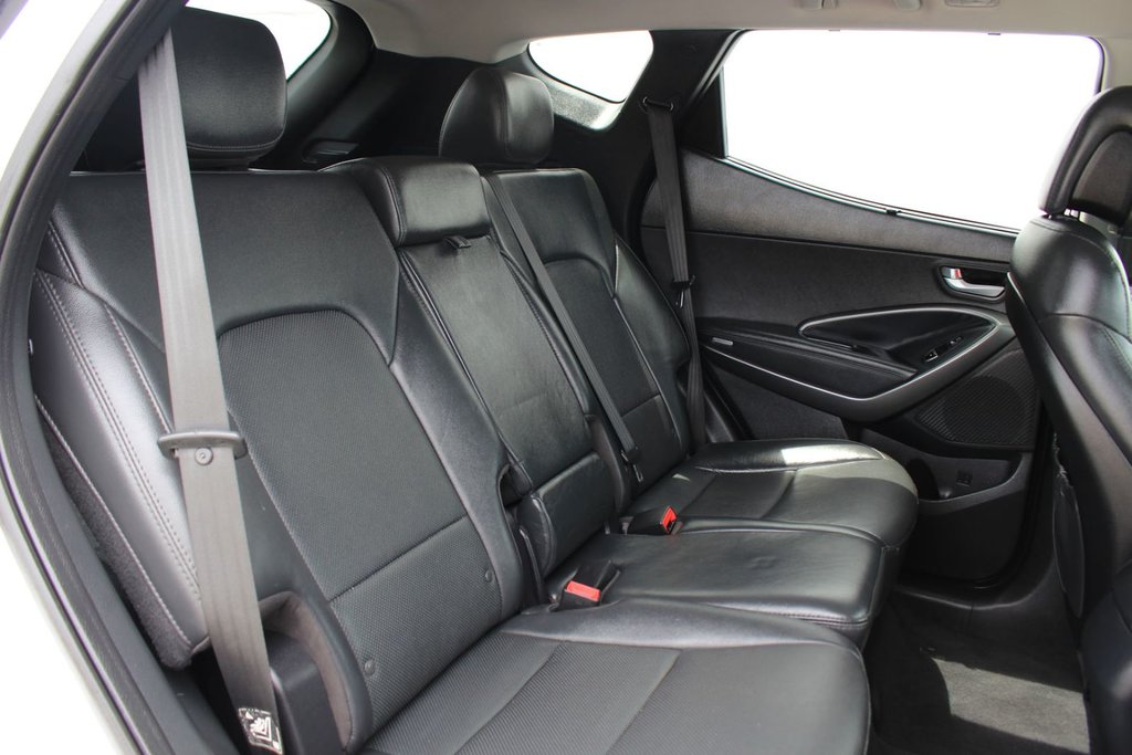 2018 Hyundai Santa Fe Sport SE | Leather | SunRoof | HtdSeats | Cam | Aux in Saint John, New Brunswick - 39 - w1024h768px