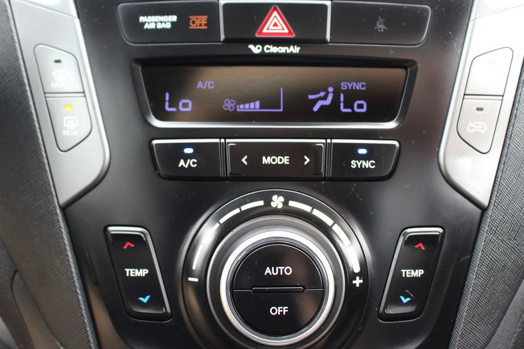 2018 Hyundai Santa Fe Sport SE | Leather | SunRoof | HtdSeats | Cam | Aux in Saint John, New Brunswick - 26 - w1024h768px