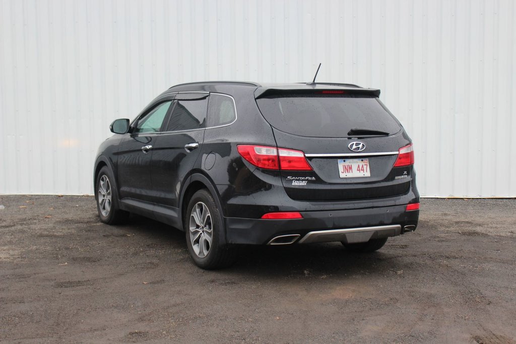 2016 Hyundai Santa Fe XL in Antigonish, Nova Scotia - 5 - w1024h768px