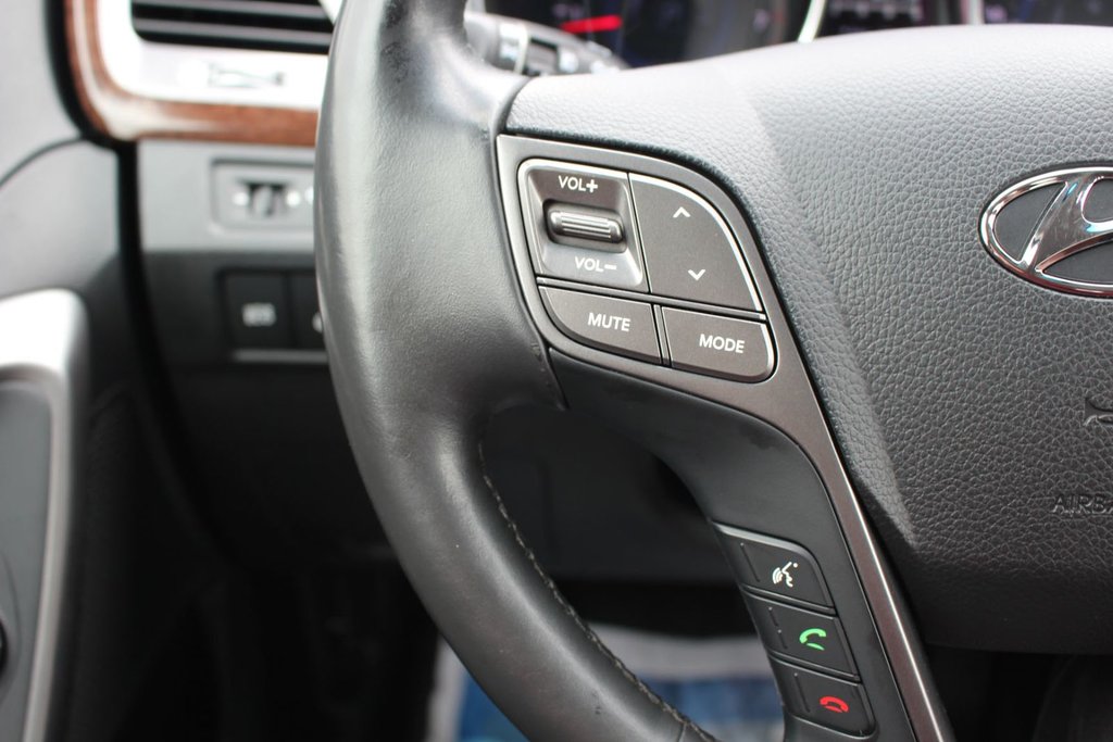 Hyundai Santa Fe XL Limited | Leather | SunRoof | Nav | Cam | USB 2016 à Saint John, Nouveau-Brunswick - 18 - w1024h768px