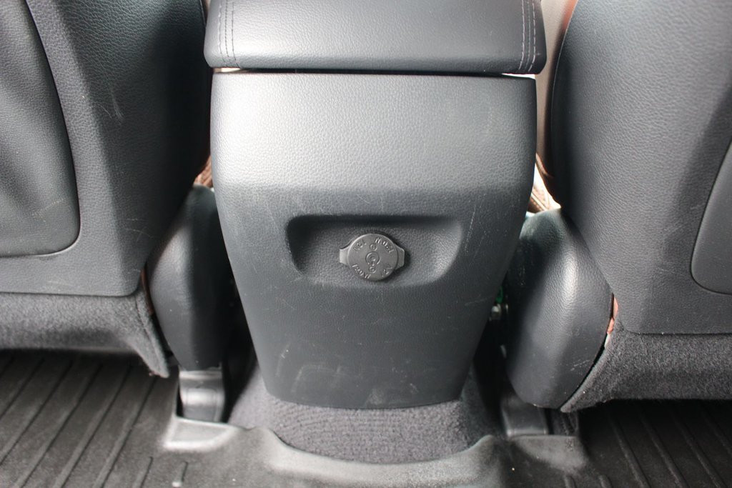 Hyundai Santa Fe XL Limited | Leather | SunRoof | Nav | Cam | USB 2016 à Saint John, Nouveau-Brunswick - 36 - w1024h768px
