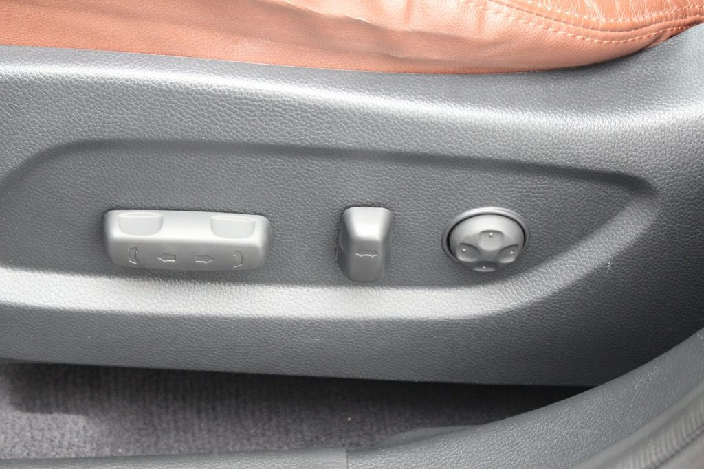 Hyundai Santa Fe XL Limited | Leather | SunRoof | Nav | Cam | USB 2016 à Saint John, Nouveau-Brunswick - 13 - w1024h768px