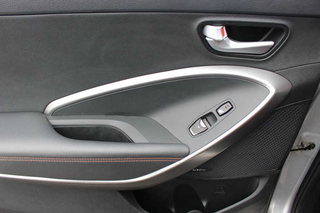 Hyundai Santa Fe XL Limited | Leather | SunRoof | Nav | Cam | USB 2016 à Saint John, Nouveau-Brunswick - 38 - w1024h768px