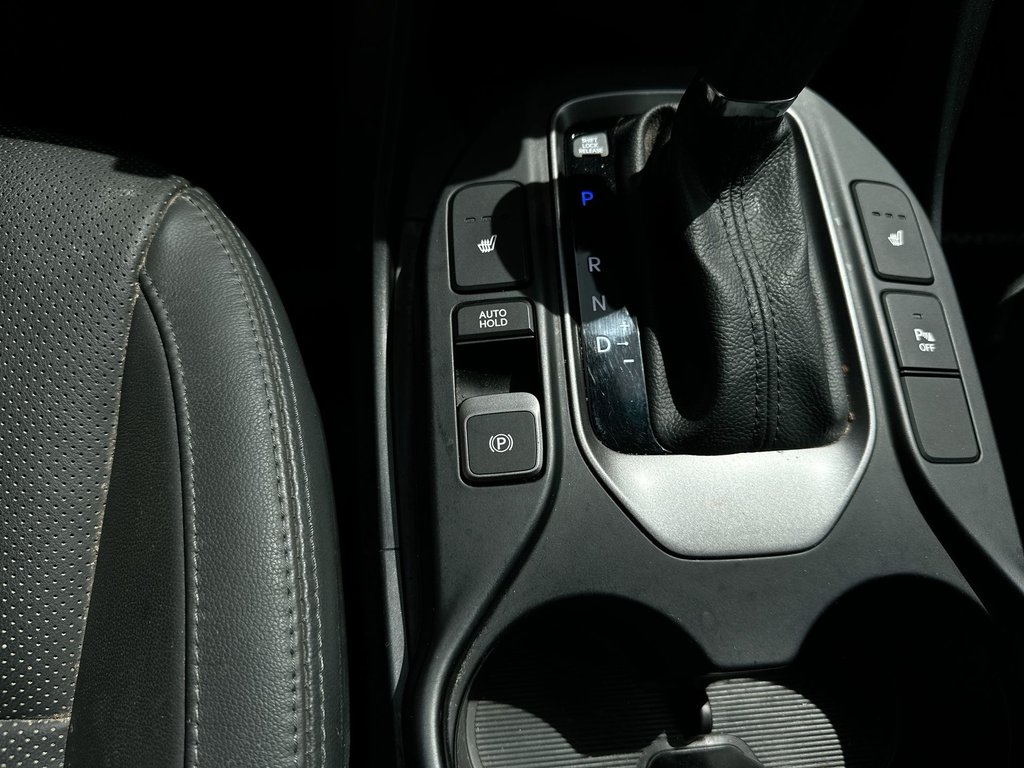 2019 Hyundai Santa Fe XL Luxury | Roof | Lthr | Cam | HtdSeat | Bluetooth in Saint John, New Brunswick - 30 - w1024h768px