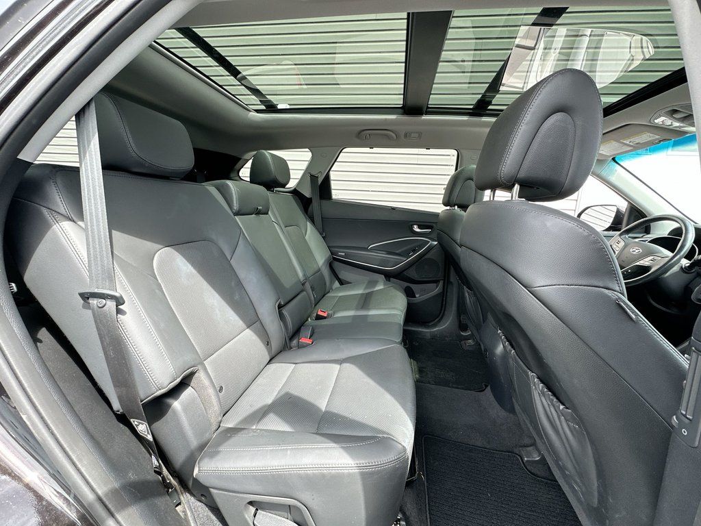 2019 Hyundai Santa Fe XL Luxury | Roof | Lthr | Cam | HtdSeat | Bluetooth in Saint John, New Brunswick - 39 - w1024h768px