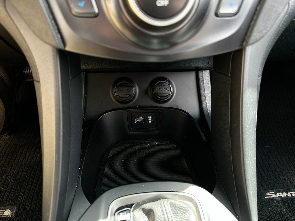 2019 Hyundai Santa Fe XL Luxury | Roof | Lthr | Cam | HtdSeat | Bluetooth in Saint John, New Brunswick - 45 - w1024h768px
