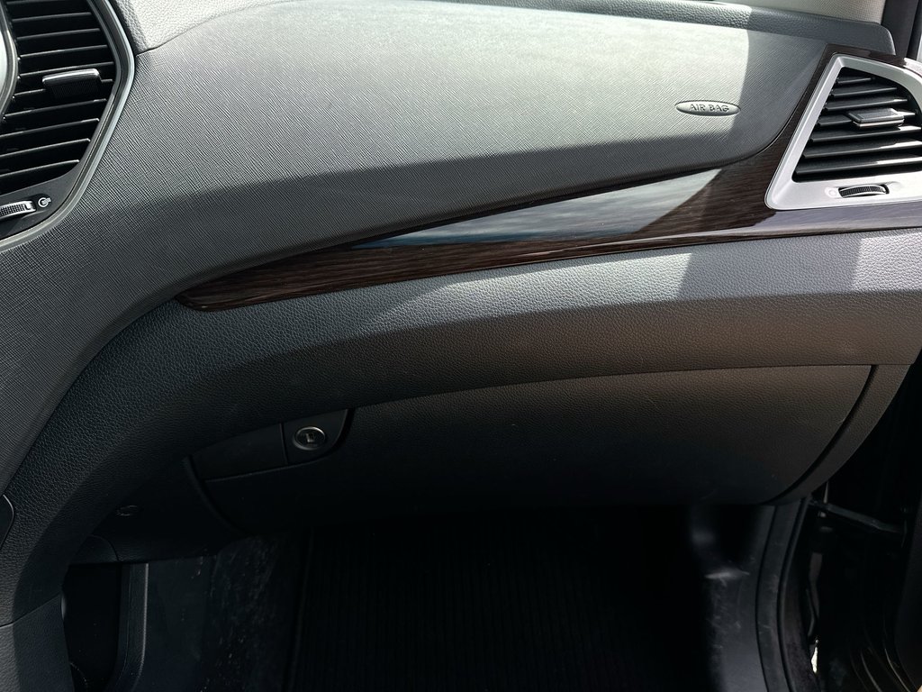 2019 Hyundai Santa Fe XL Luxury | Roof | Lthr | Cam | HtdSeat | Bluetooth in Saint John, New Brunswick - 44 - w1024h768px