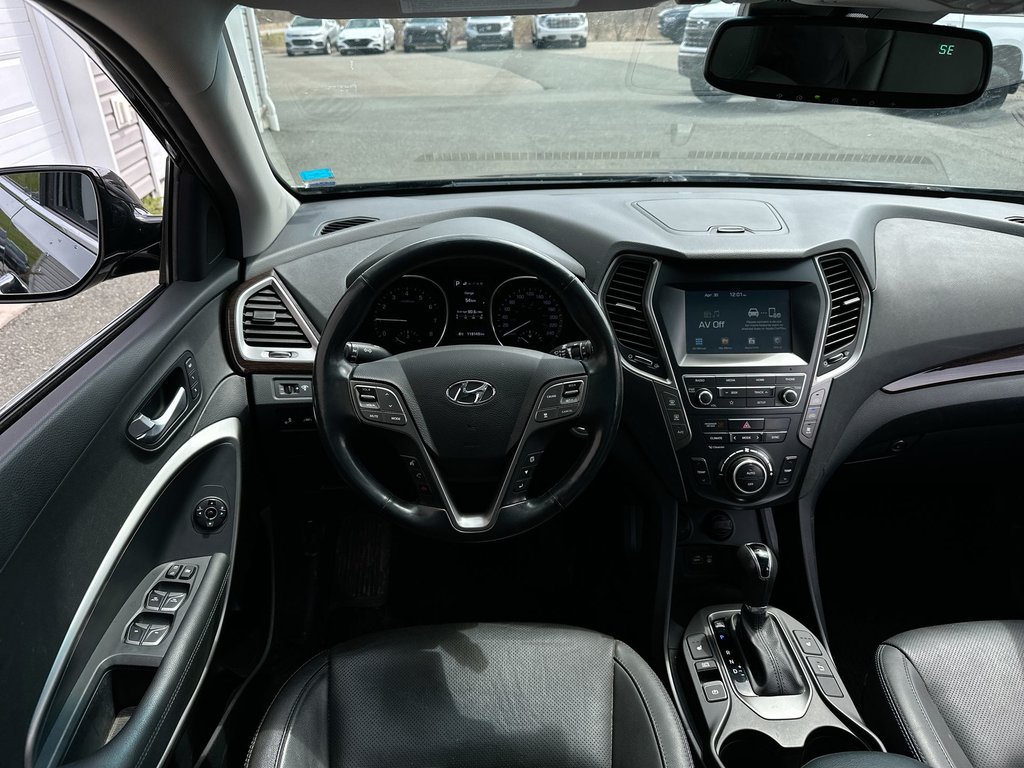 2019 Hyundai Santa Fe XL Luxury | Roof | Lthr | Cam | HtdSeat | Bluetooth in Saint John, New Brunswick - 13 - w1024h768px