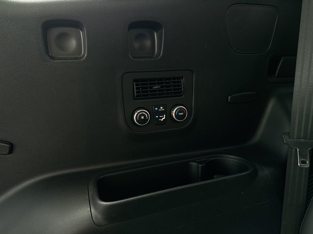 2019 Hyundai Santa Fe XL Luxury | Roof | Lthr | Cam | HtdSeat | Bluetooth in Saint John, New Brunswick - 48 - w1024h768px