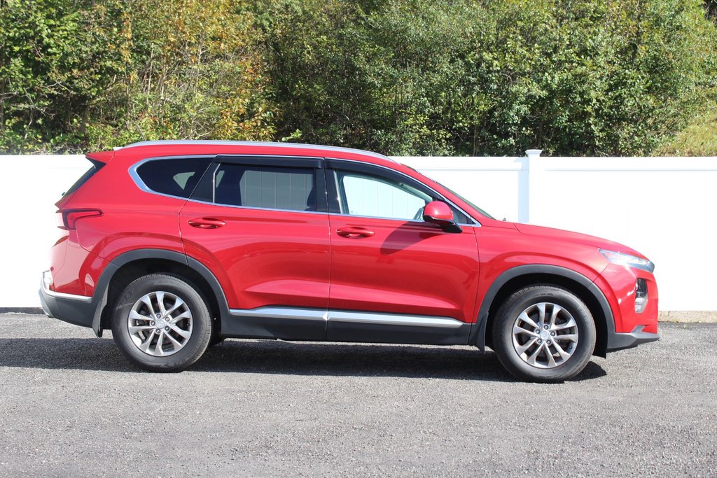 2019 Hyundai Santa Fe in Antigonish, Nova Scotia - 9 - w1024h768px