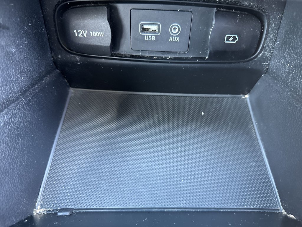 2019 Hyundai Santa Fe Preferred | Roof | Cam | HtdSeat | AdptCruise in Saint John, New Brunswick - 28 - w1024h768px