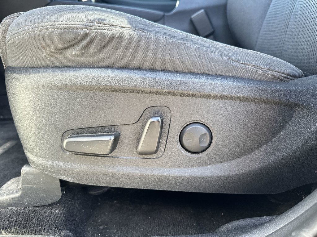 2019 Hyundai Santa Fe Preferred | Roof | Cam | HtdSeat | AdptCruise in Saint John, New Brunswick - 14 - w1024h768px