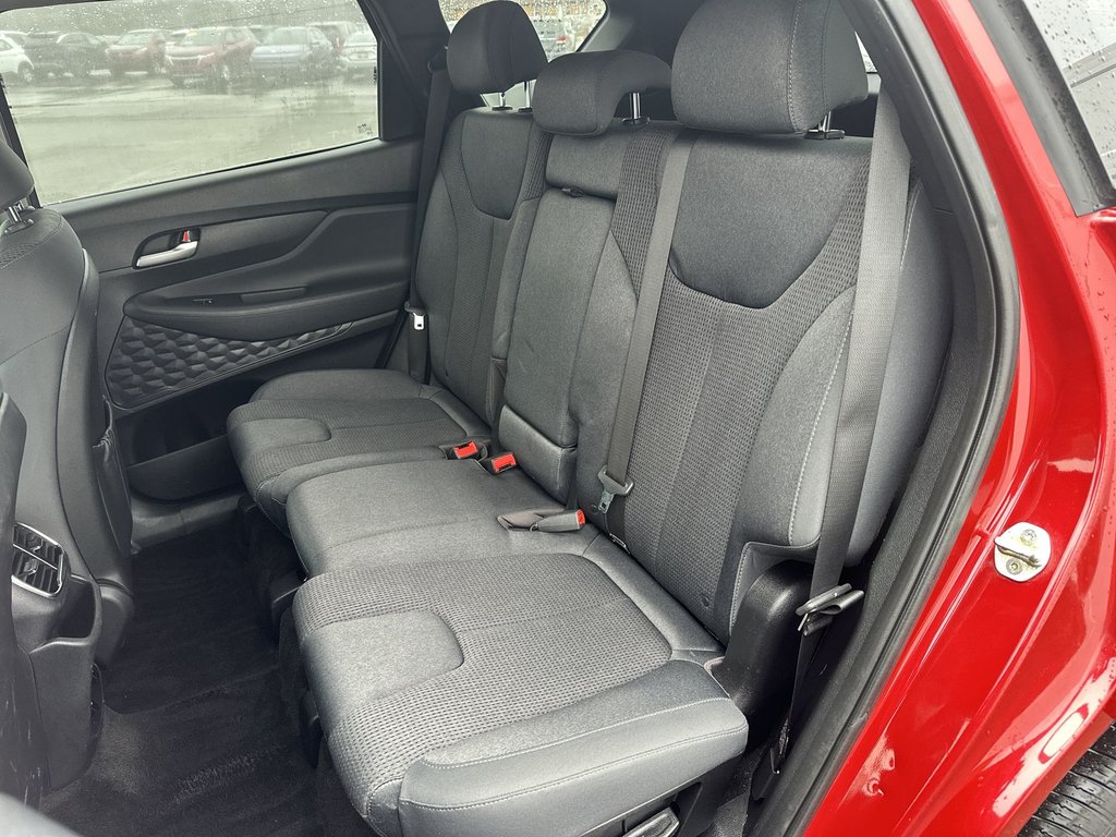 2019 Hyundai Santa Fe in Antigonish, Nova Scotia - 32 - w1024h768px