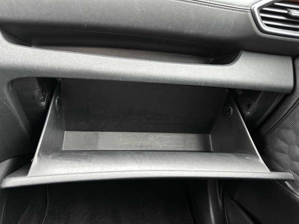 2019 Hyundai Santa Fe in Antigonish, Nova Scotia - 42 - w1024h768px