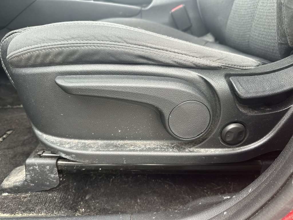 2019 Hyundai Santa Fe Essential | Cam | HtdSeat | Bluetooth | AdptCruise in Saint John, New Brunswick - 14 - w1024h768px