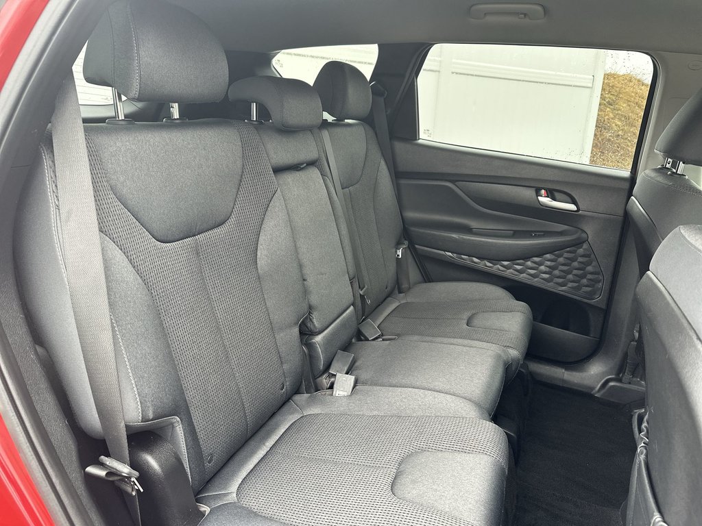 2019 Hyundai Santa Fe in Antigonish, Nova Scotia - 39 - w1024h768px