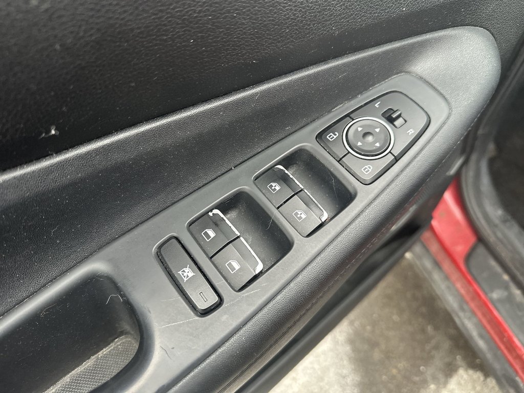 2019 Hyundai Santa Fe Essential | Cam | HtdSeat | Bluetooth | AdptCruise in Saint John, New Brunswick - 15 - w1024h768px