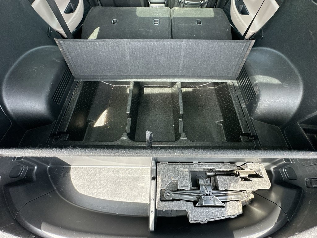 2022 Hyundai Santa Fe Preferred Trend | Lthr | Roof | Cam | HtdSeat in Saint John, New Brunswick - 38 - w1024h768px