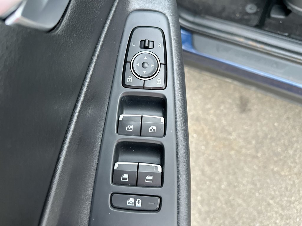 2022 Hyundai Santa Fe Preferred | Htd Whl | Keyless | Warranty to 2027 in Saint John, New Brunswick - 15 - w1024h768px