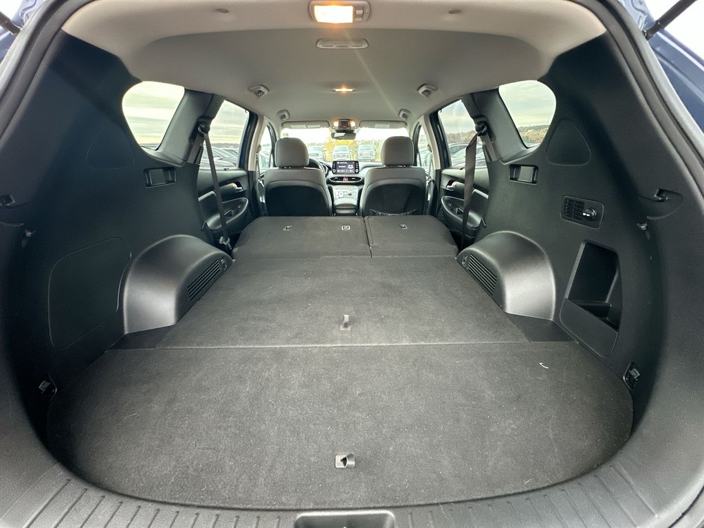 2022 Hyundai Santa Fe Preferred | Htd Whl | Keyless | Warranty to 2027 in Saint John, New Brunswick - 37 - w1024h768px