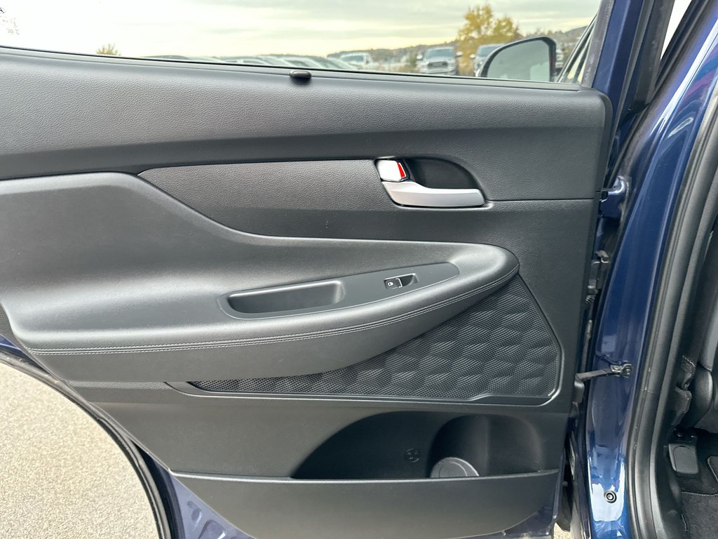 2022 Hyundai Santa Fe Preferred | Htd Whl | Keyless | Warranty to 2027 in Saint John, New Brunswick - 35 - w1024h768px