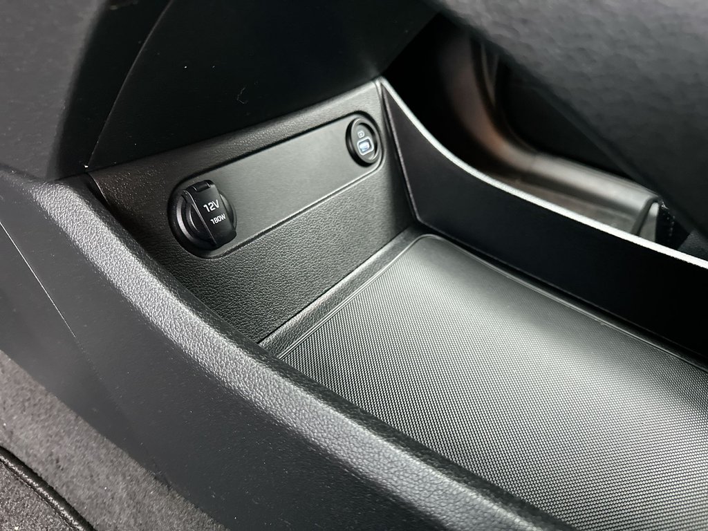 2022 Hyundai Santa Fe Preferred | Htd Whl | Keyless | Warranty to 2027 in Saint John, New Brunswick - 28 - w1024h768px