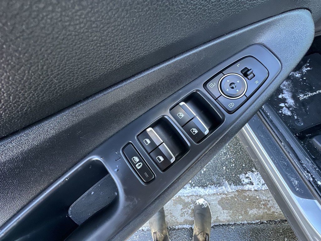 2023 Hyundai Santa Fe Preferred | Cam | HtdSeat | Warranty to 2028 | Aux in Saint John, New Brunswick - 15 - w1024h768px