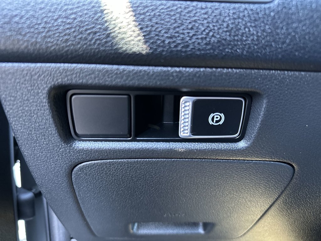 2023 Hyundai Santa Fe Preferred | Cam | HtdSeat | Warranty to 2028 | Aux in Saint John, New Brunswick - 30 - w1024h768px