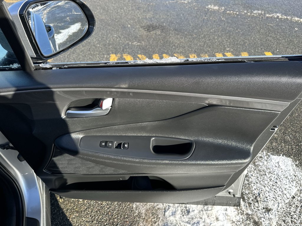 2023 Hyundai Santa Fe Preferred | Cam | HtdSeat | Warranty to 2028 | Aux in Saint John, New Brunswick - 46 - w1024h768px