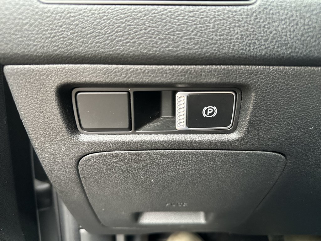 2023 Hyundai Santa Fe Preferred | Cam | HtdSeat | Aux | Warranty to 2028 in Saint John, New Brunswick - 30 - w1024h768px